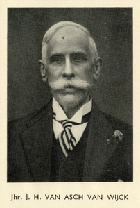 103890 Portret van jhr. J.H. van Asch van Wijck, geboren 1854, kolonel bij de artillerie, curator van het Christelijk ...